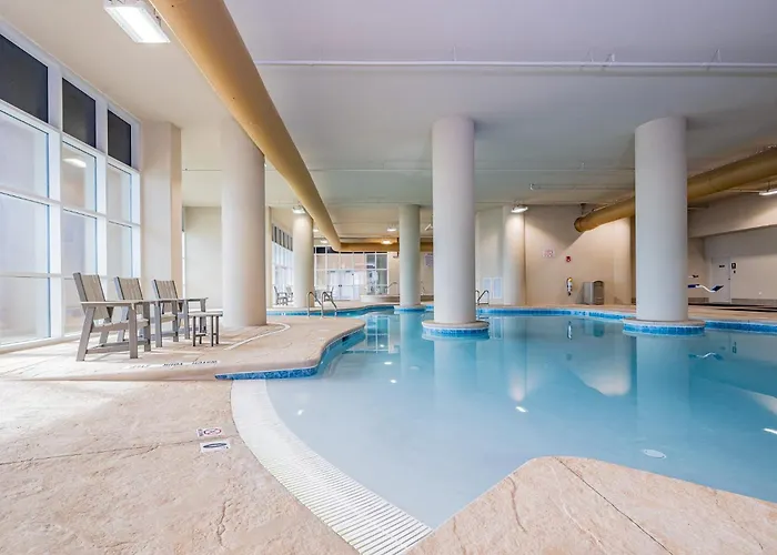 Phoenix Gulf Towers 405 Apartment *